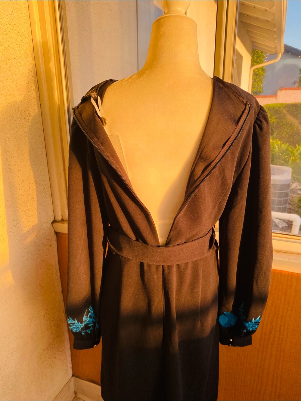 Ted Baker London Zephyra Bluebell Embroidered Belted Dress Navy Size 4 US 10 NWT - Picture 9 of 16